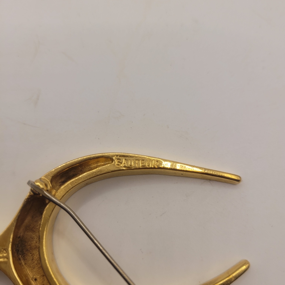 Vintage 1960s Sauteur Renoir Brushed Gold "Wish Bone" Brooch - Picture 2 of 3